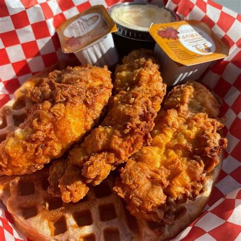Avery's chicken and waffles Avery's Chicken and Waffles February 1, 2021 · Black History Month: Honoring the PAST, Celebrating the PRESENT, Inspiring the FUTURE 🖤 💚 Chef Avery, along with his family, encourage everyone to spend a little time each day this month remembering an aspect, educating others or celebrating black history 🏾 # KnowledgeIsPower